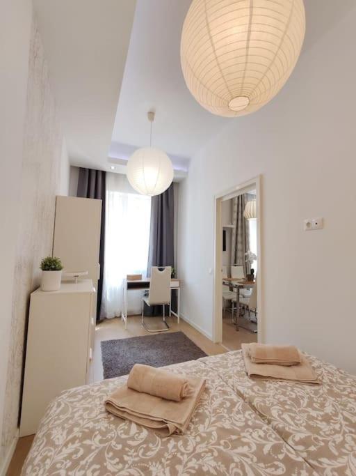 Apartment Basilica With 2 Bedr Budapest